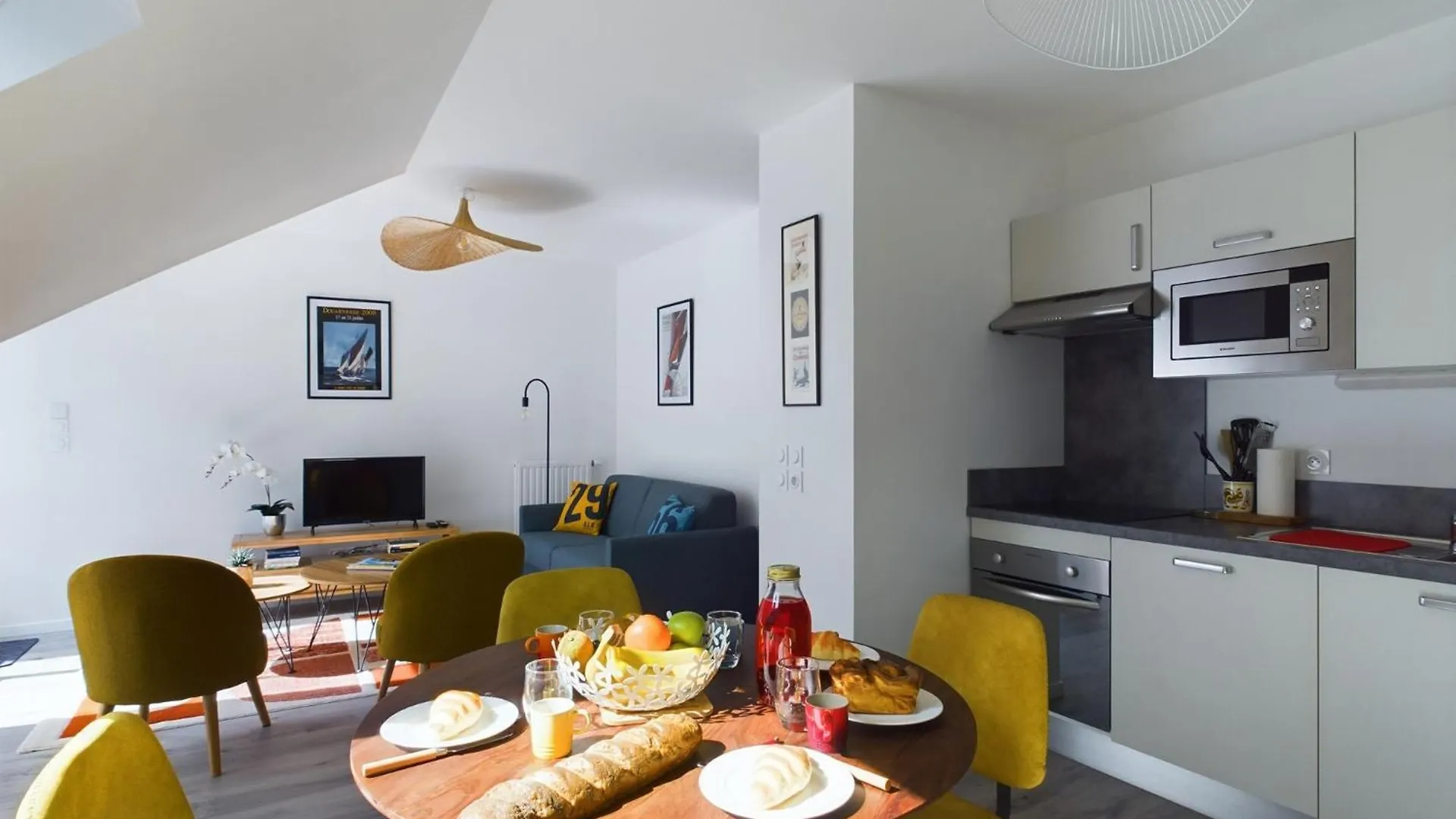 Lägenhet -Doolin- Appartement Proche De La Mer Concarneau